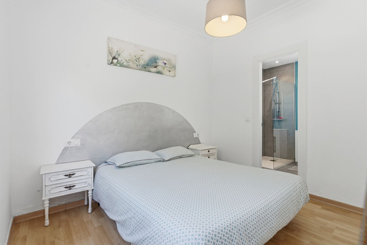Se vende Bungalow de 3 dormitorios en Costa Del Sol, Málaga, España