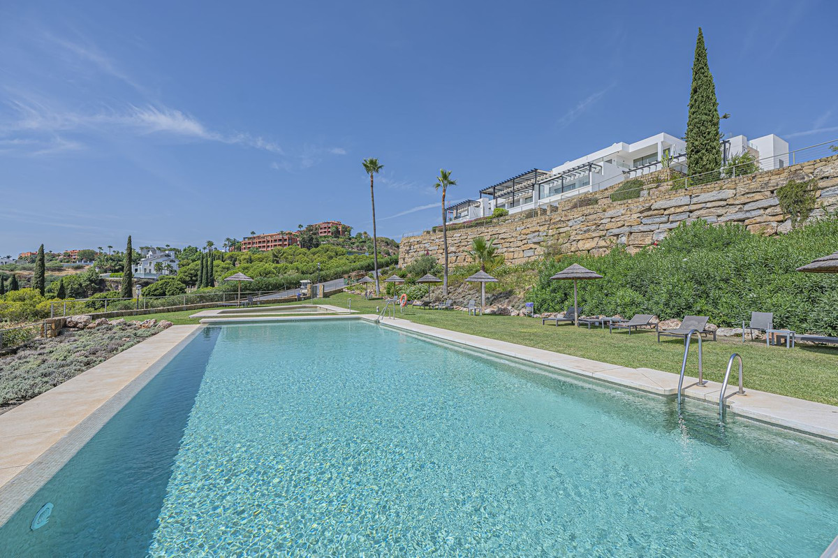 Se vende Apartamento Planta Media de 2 dormitorios en Costa Del Sol, Málaga, España