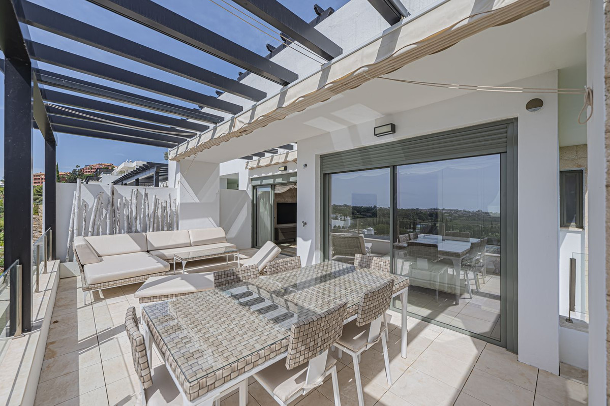 Se vende Apartamento Planta Media de 2 dormitorios en Costa Del Sol, Málaga, España