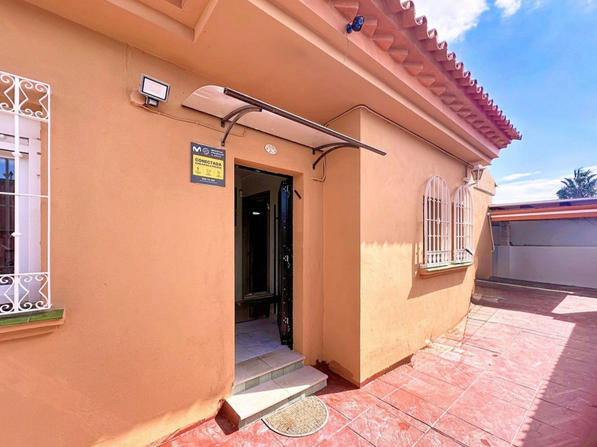 3 Bed Townhouse for sale in Estepona Costa Del Sol, Málaga, Spain