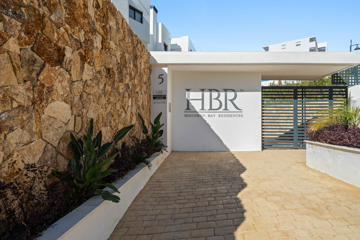 2 Bed Apartment for sale in Higueron Costa Del Sol, Málaga, Spain