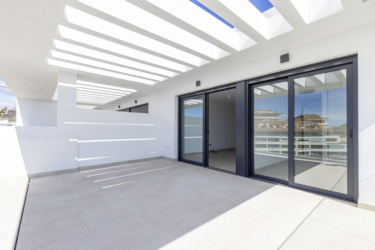 2 Bed Apartment for sale in Higueron Costa Del Sol, Málaga, Spain