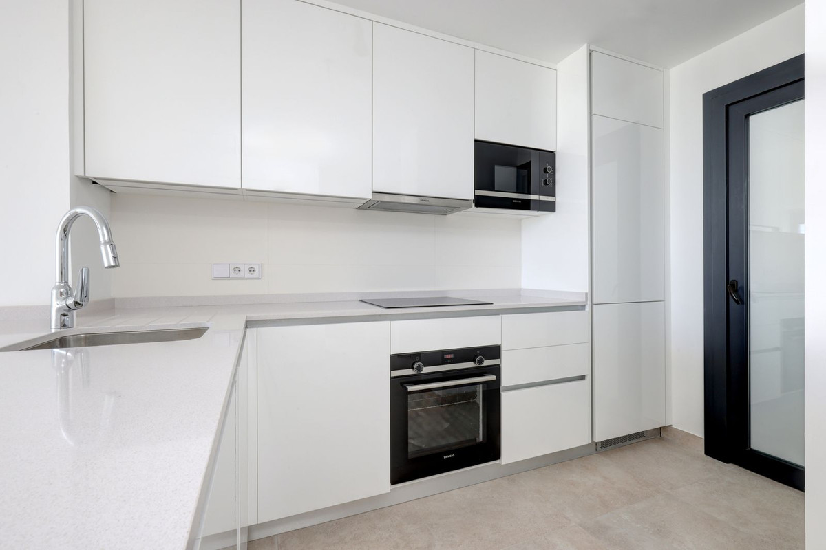 2 Bed Apartment for sale in Higueron Costa Del Sol, Málaga, Spain