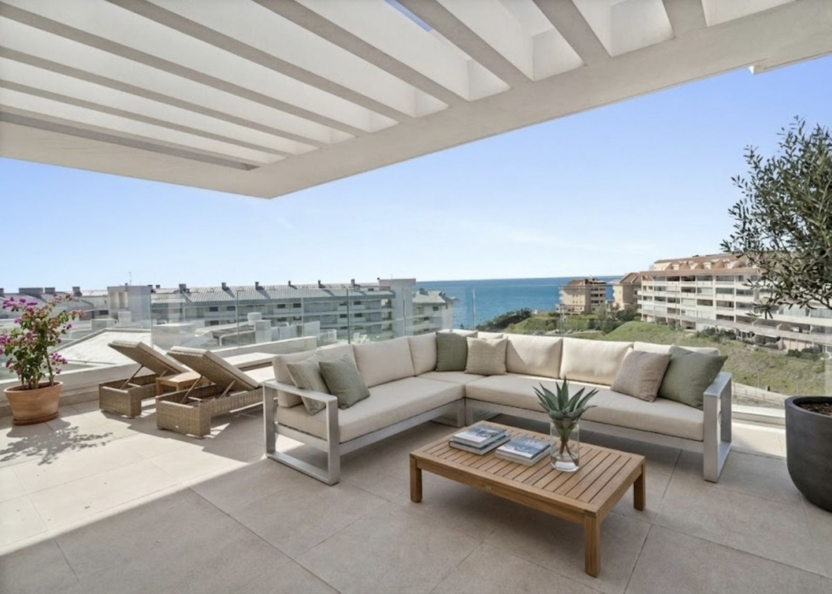 2 Bed Apartment for sale in Higueron Costa Del Sol, Málaga, Spain