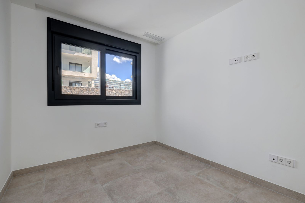 2 Bed Apartment for sale in Higueron Costa Del Sol, Málaga, Spain
