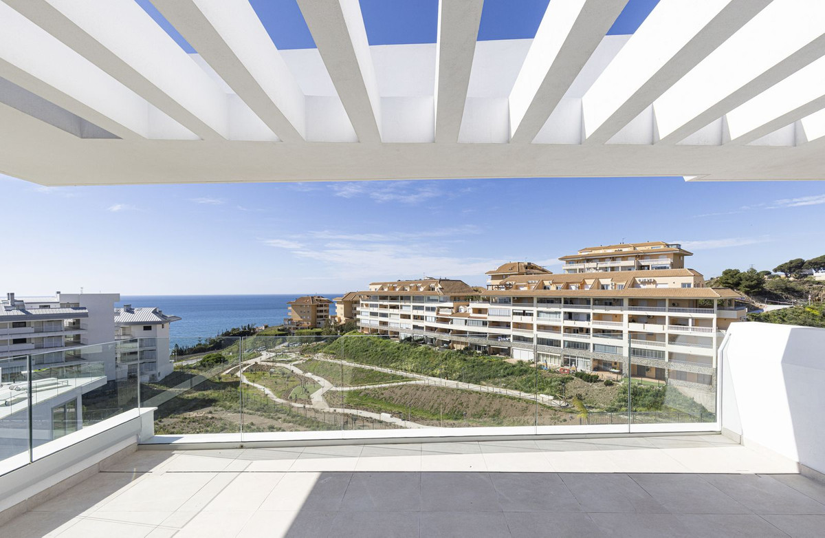 2 Bed Apartment for sale in Higueron Costa Del Sol, Málaga, Spain