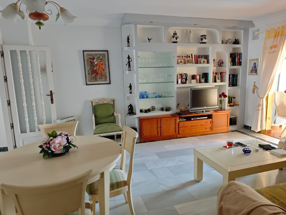 2 Bed Apartment for sale in Marbella Costa Del Sol, Málaga, Spain