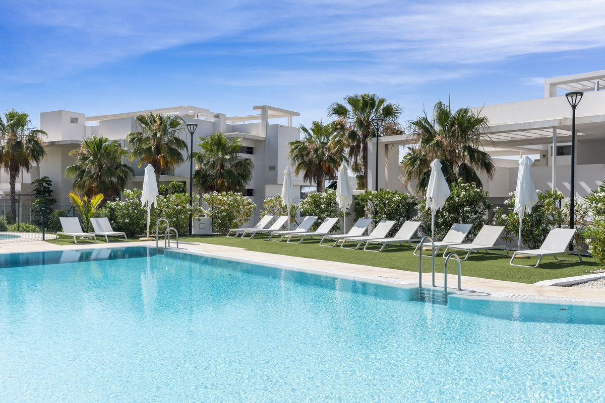 2 Bed Apartment for sale in Benahavís Costa Del Sol, Málaga, Spain