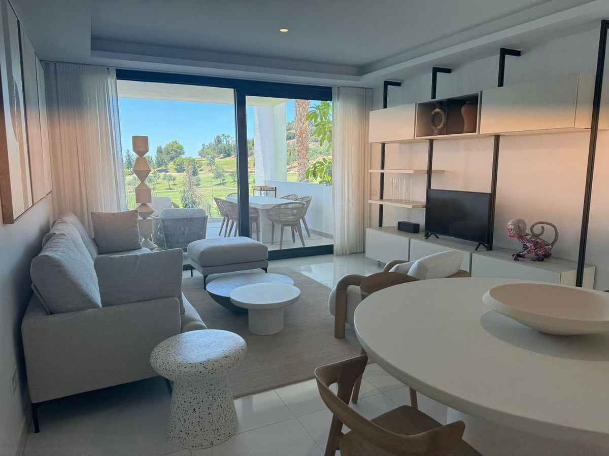 2 Bed Apartment for sale in Benahavís Costa Del Sol, Málaga, Spain