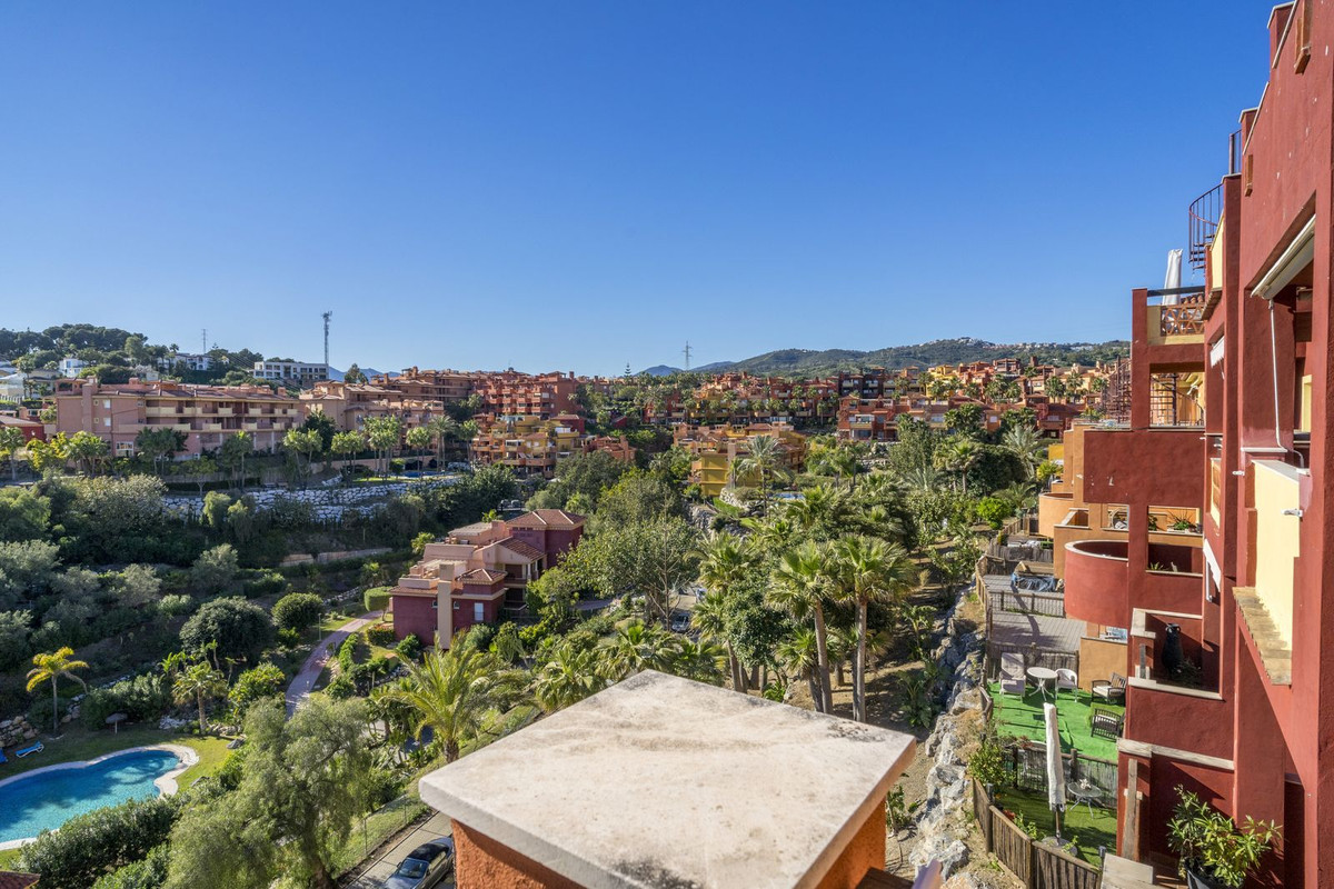 2 Bed Apartment for sale in Reserva De Marbella Costa Del Sol, Málaga, Spain
