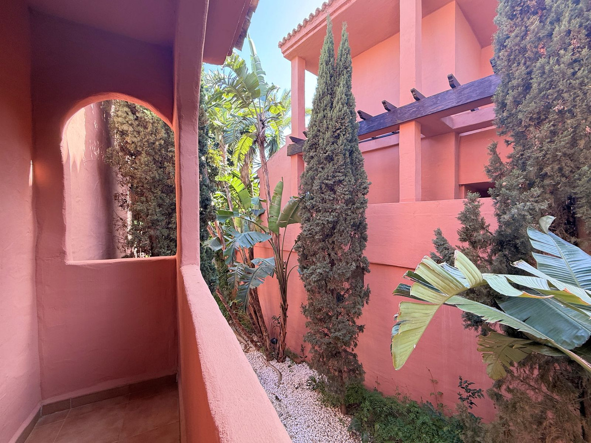 Se vende Apartamento Planta Media de 2 dormitorios en Costa Del Sol, Málaga, España