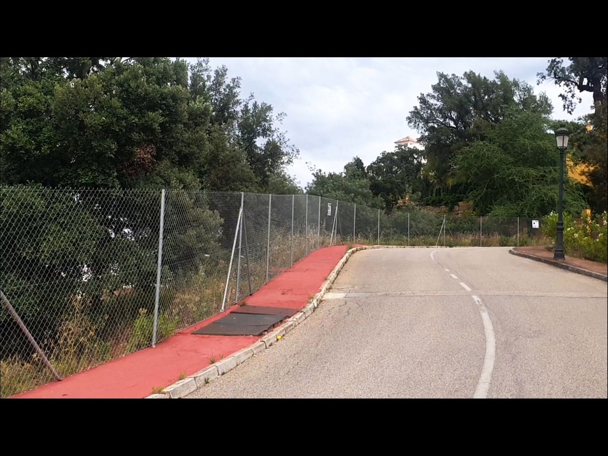 Plots for sale in La Mairena Costa Del Sol, Málaga, Spain