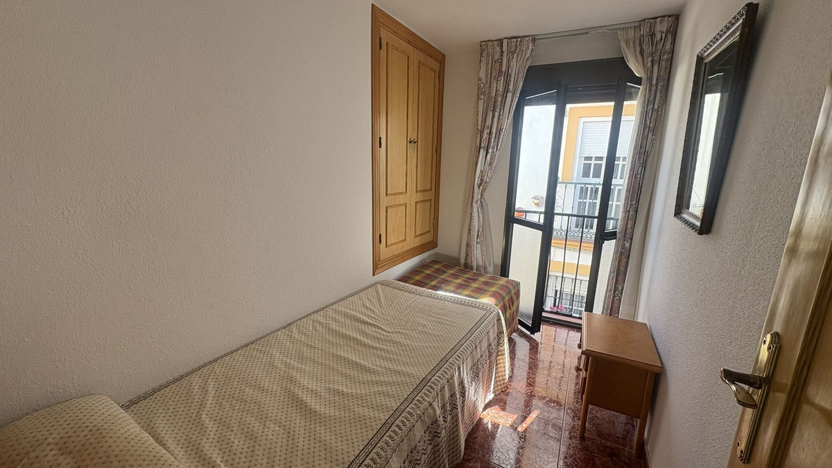 Se vende Apartamento en Planta Última de 3 dormitorios en Costa Del Sol, Málaga, España