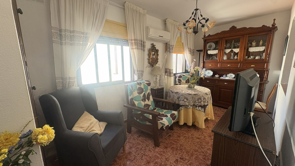 Se vende Apartamento en Planta Última de 3 dormitorios en Costa Del Sol, Málaga, España