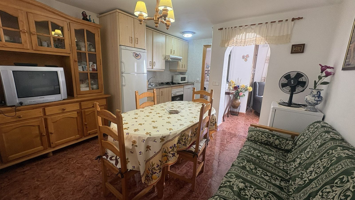 Se vende Apartamento en Planta Última de 3 dormitorios en Costa Del Sol, Málaga, España