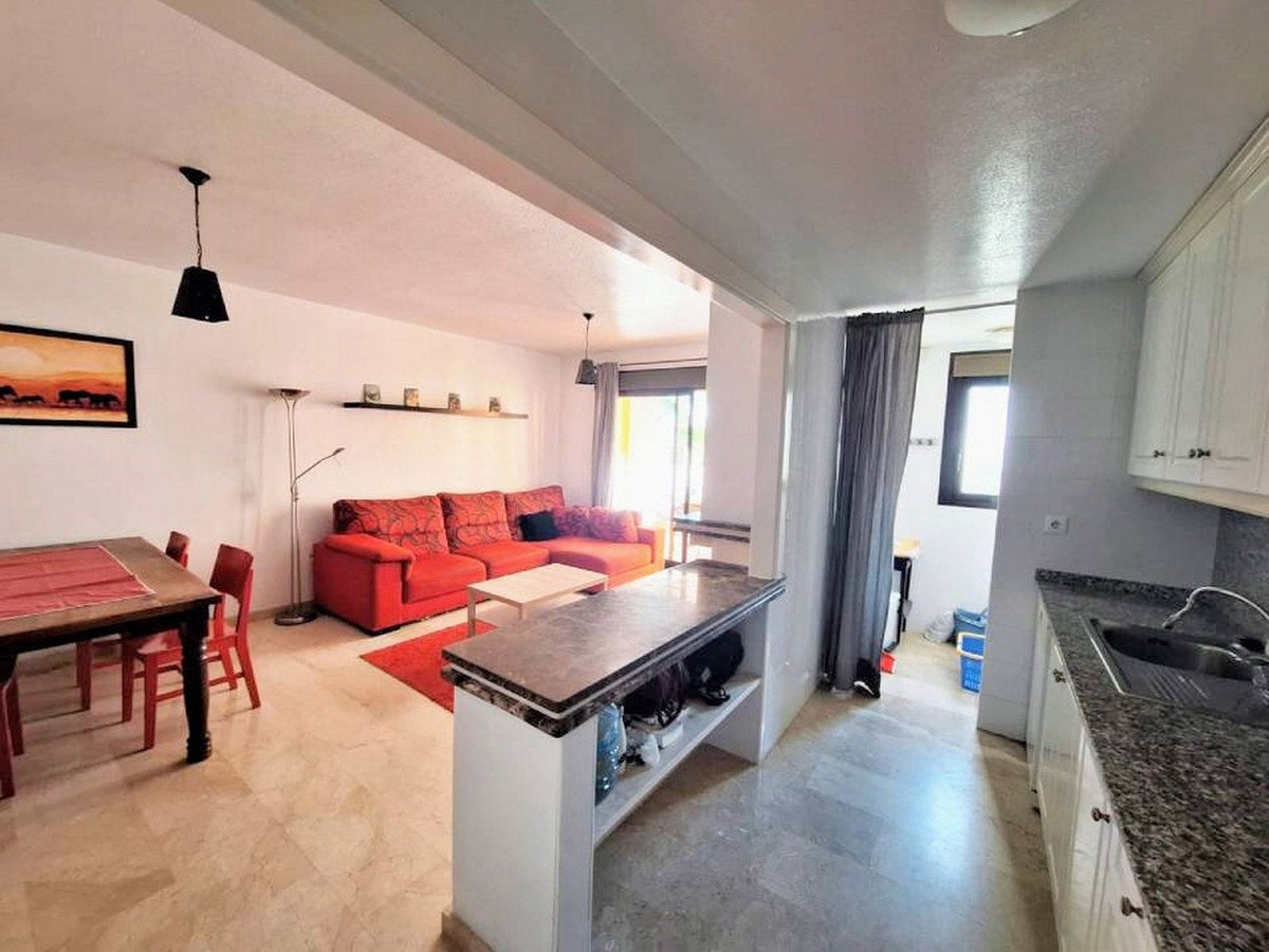 Se vende Apartamento Planta Media de 3 dormitorios en Costa Blanca, Alicante, España