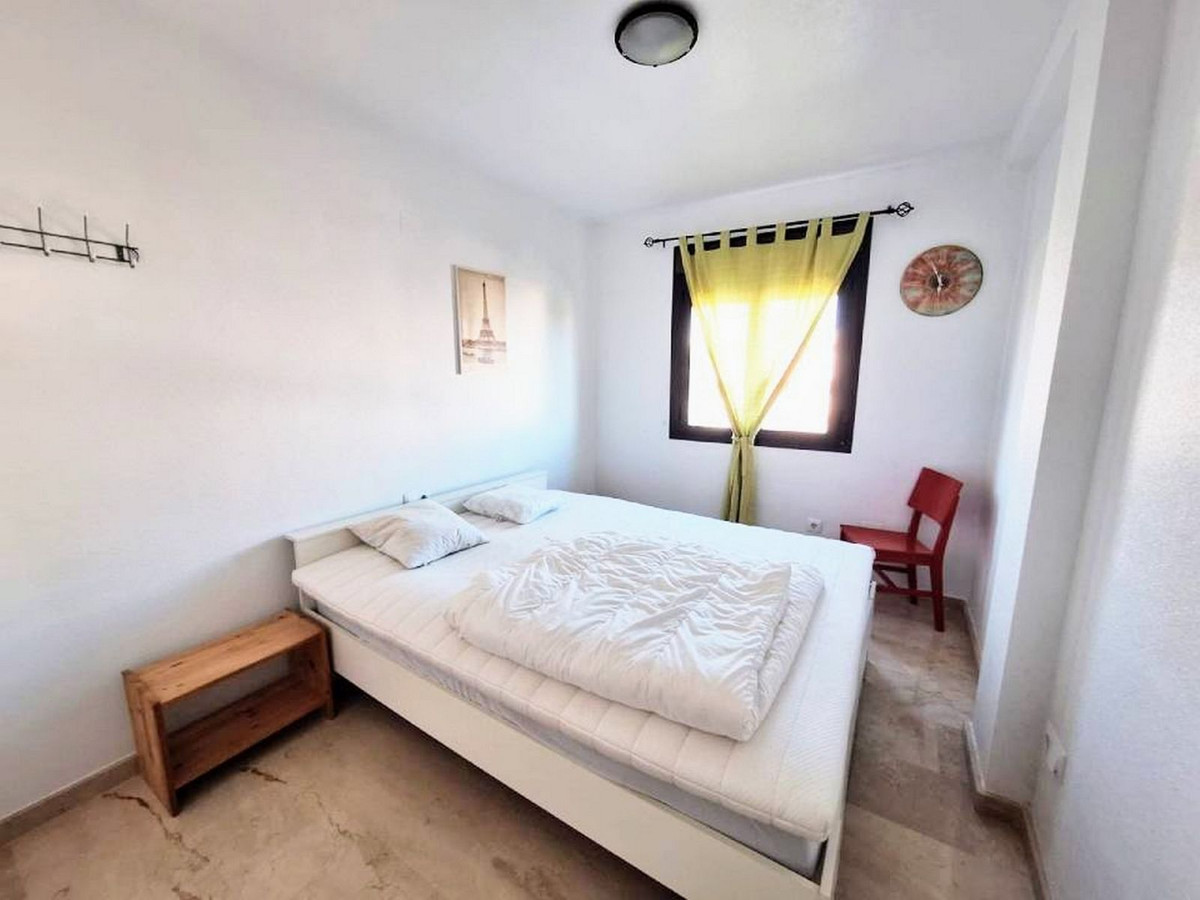 Se vende Apartamento Planta Media de 3 dormitorios en Costa Blanca, Alicante, España