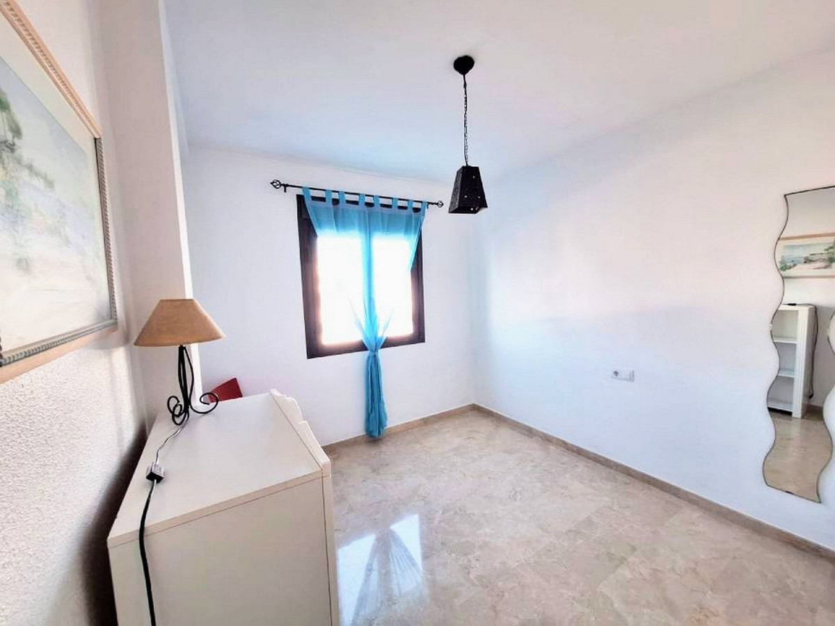 Se vende Apartamento Planta Media de 3 dormitorios en Costa Blanca, Alicante, España