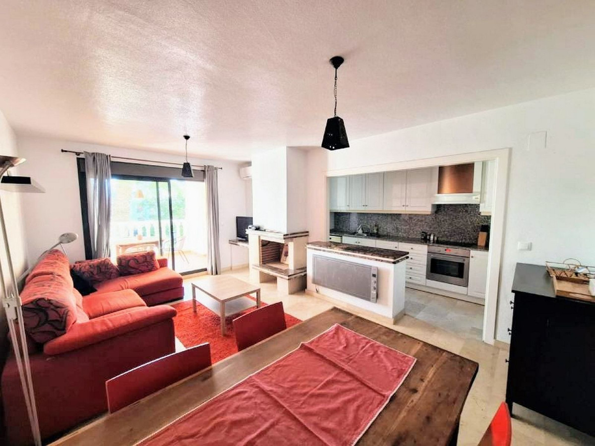 Se vende Apartamento Planta Media de 3 dormitorios en Costa Blanca, Alicante, España