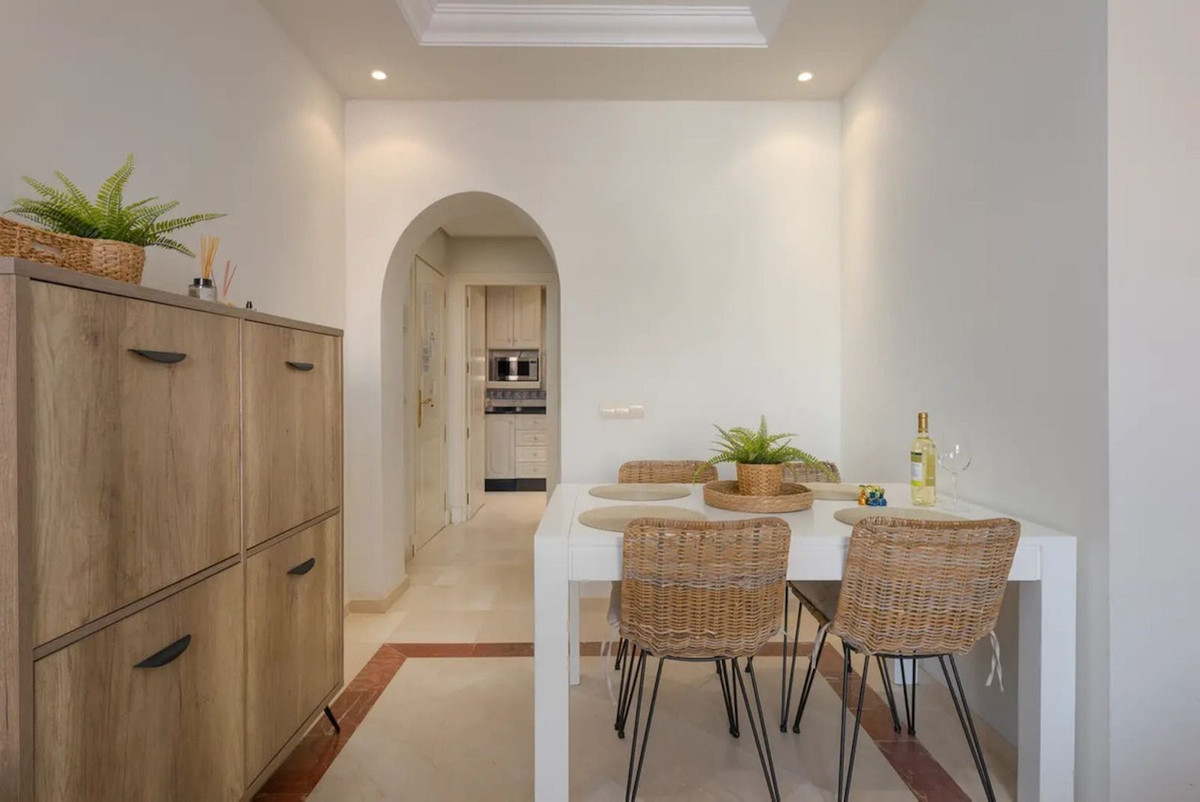2 Bed Apartment for sale in Elviria Costa Del Sol, Málaga, Spain