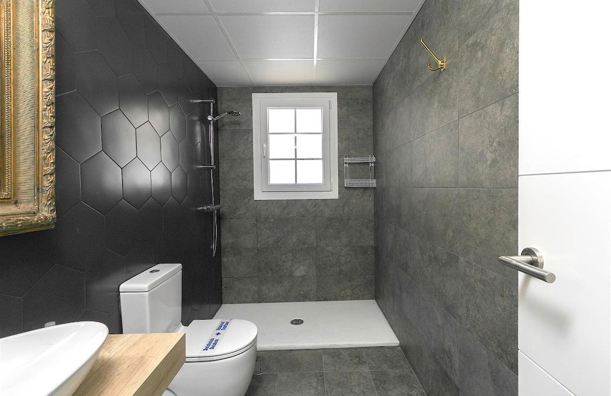 Se vende Adosada de 3 dormitorios en Costa Del Sol, Málaga, España