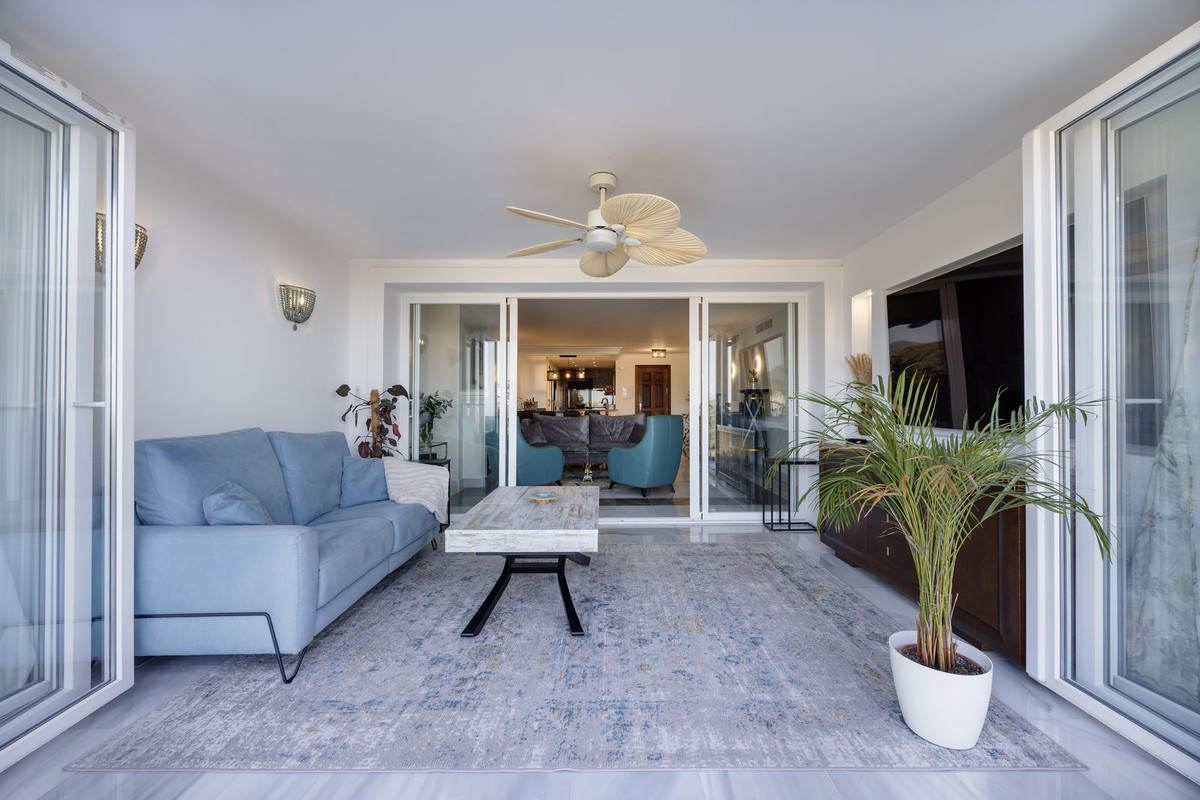 2 Bed Apartment for sale in Monte Halcones Costa Del Sol, Málaga, Spain