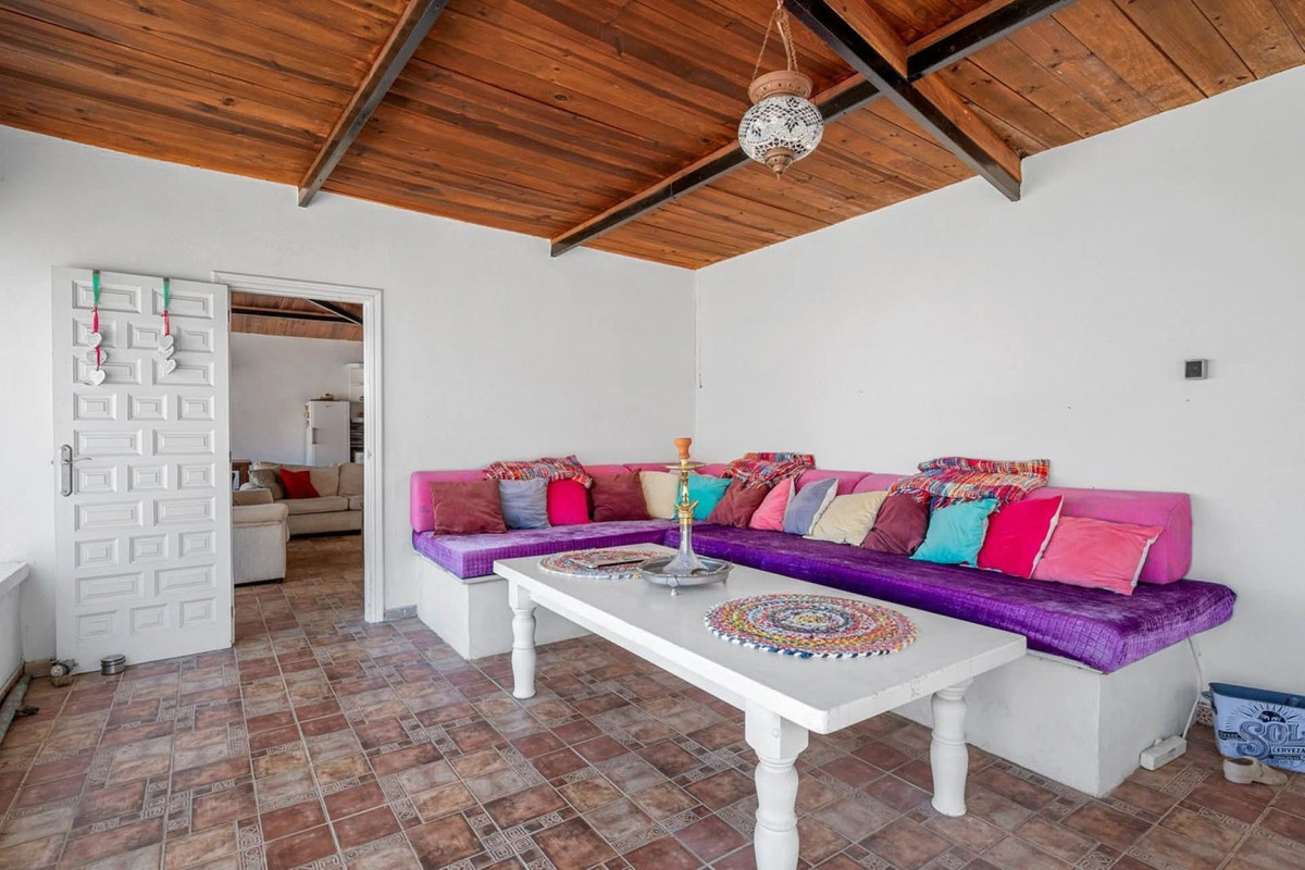 Se vende Finca - Cortijo de 6 dormitorios en Costa Blanca, Alicante, España