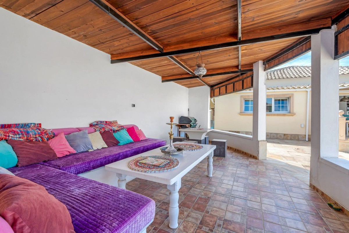 Se vende Finca - Cortijo de 6 dormitorios en Costa Blanca, Alicante, España