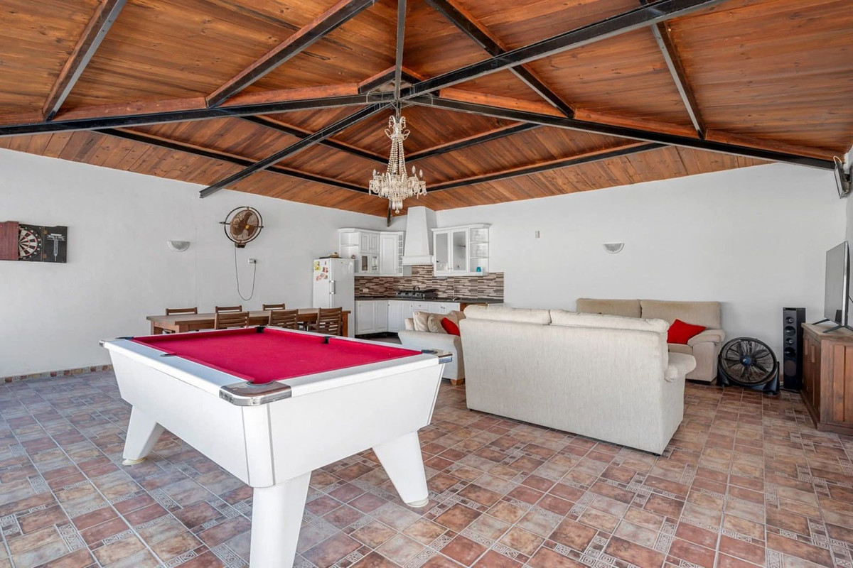 Se vende Finca - Cortijo de 6 dormitorios en Costa Blanca, Alicante, España