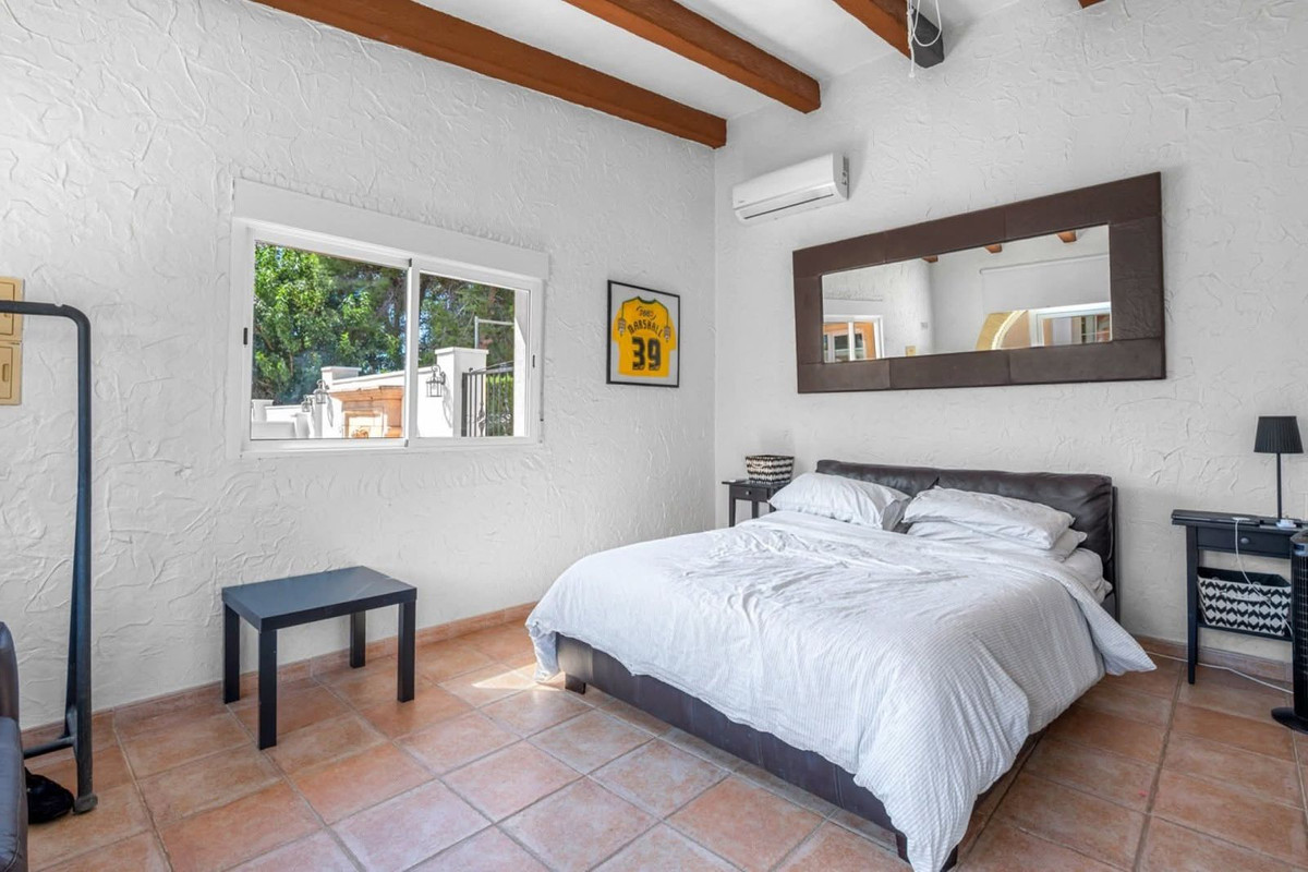 Se vende Finca - Cortijo de 6 dormitorios en Costa Blanca, Alicante, España