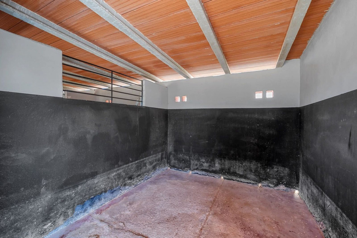 Se vende Finca - Cortijo de 6 dormitorios en Costa Blanca, Alicante, España
