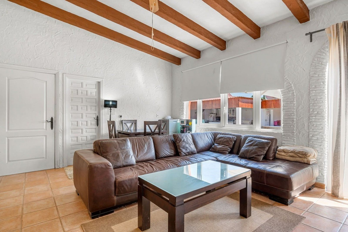Se vende Finca - Cortijo de 6 dormitorios en Costa Blanca, Alicante, España