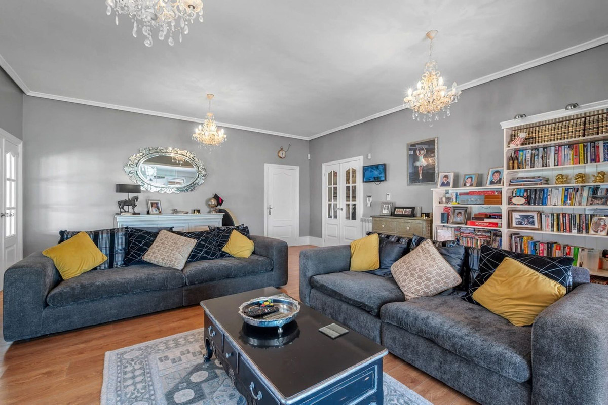 Se vende Finca - Cortijo de 6 dormitorios en Costa Blanca, Alicante, España