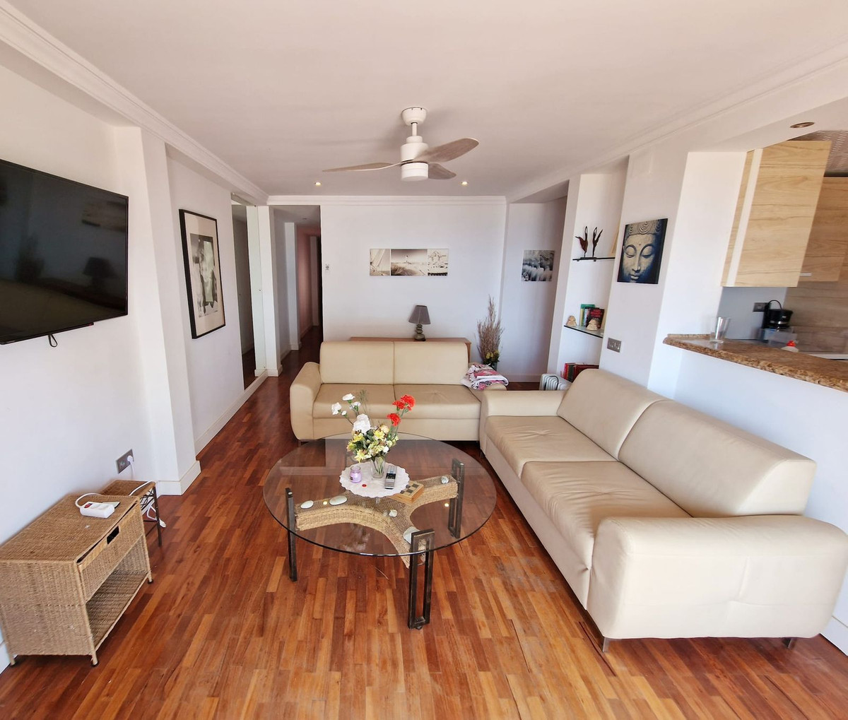 2 Bed Apartment for sale in Estepona Costa Del Sol, Málaga, Spain