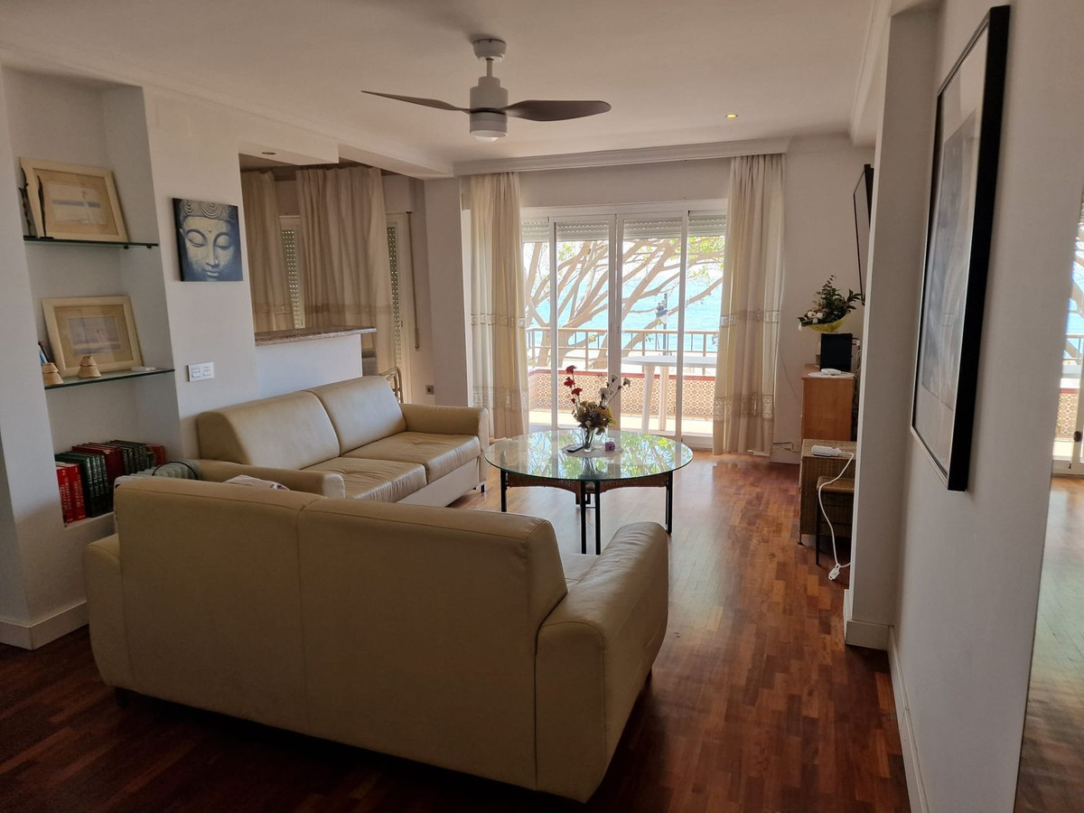 2 Bed Apartment for sale in Estepona Costa Del Sol, Málaga, Spain