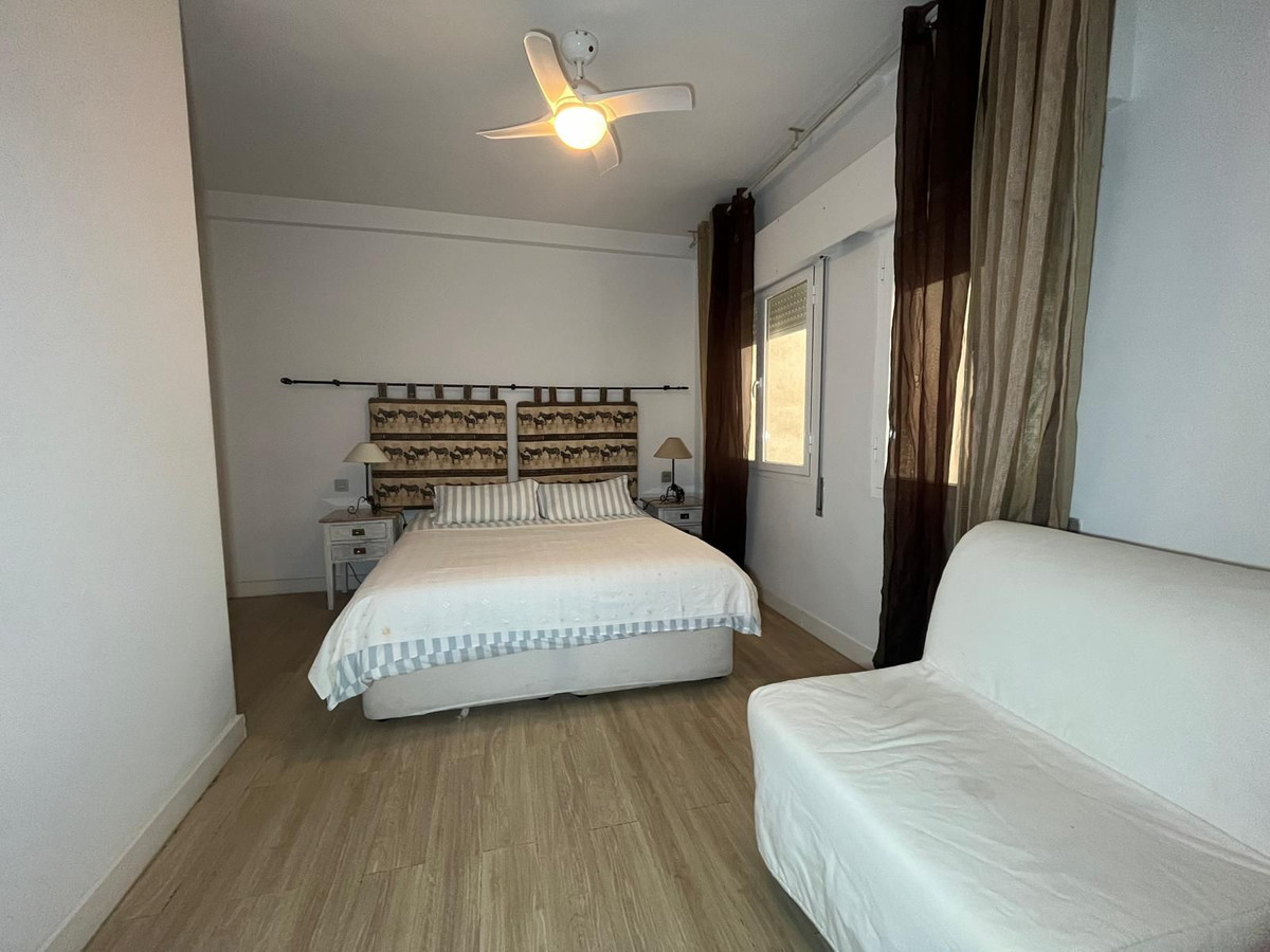 2 Bed Apartment for sale in Estepona Costa Del Sol, Málaga, Spain