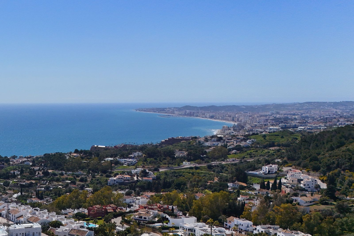 3 Bed Townhouse for sale in Benalmadena Pueblo Costa Del Sol, Málaga, Spain