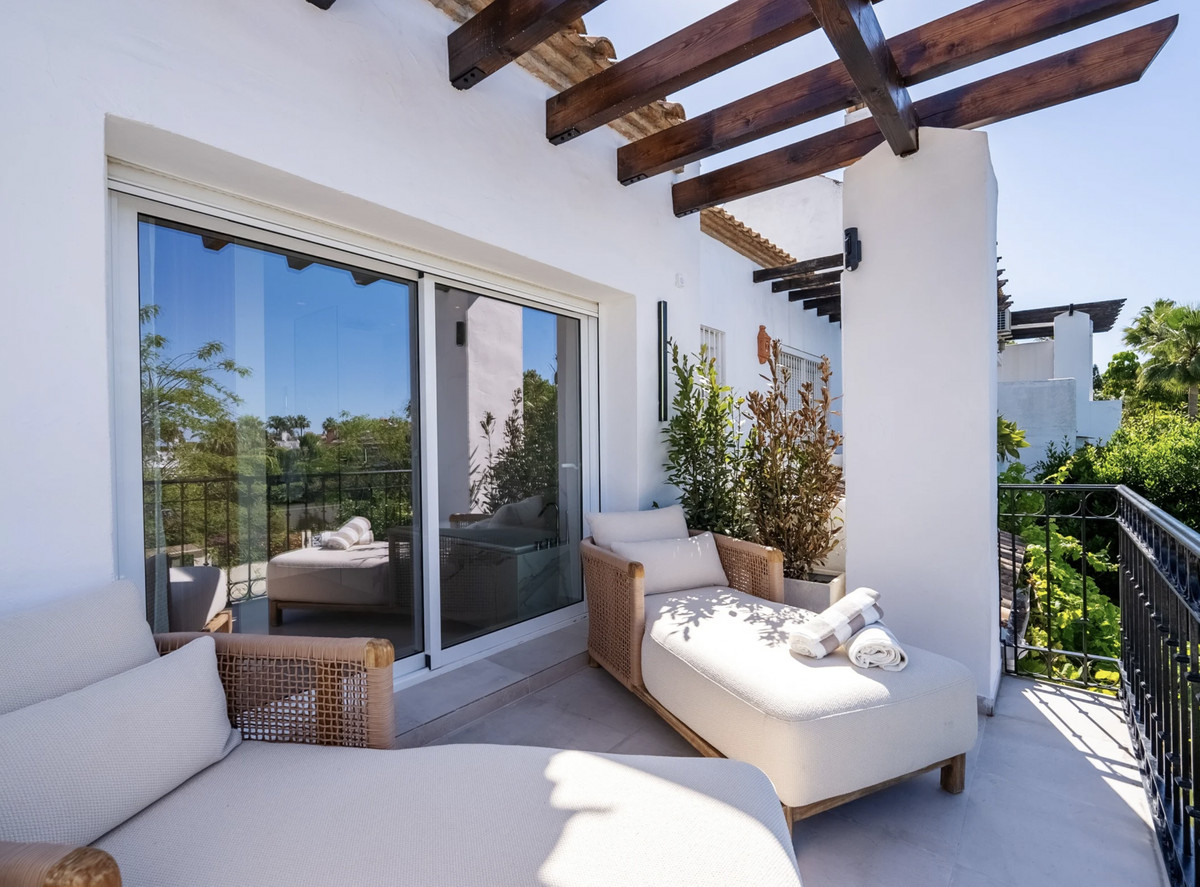 Se vende Adosada de 5 dormitorios en Costa Del Sol, Málaga, España