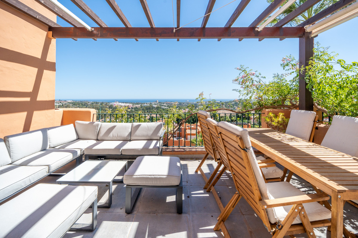 3 Bed Apartment for sale in Nueva Andalucía Costa Del Sol, Málaga, Spain