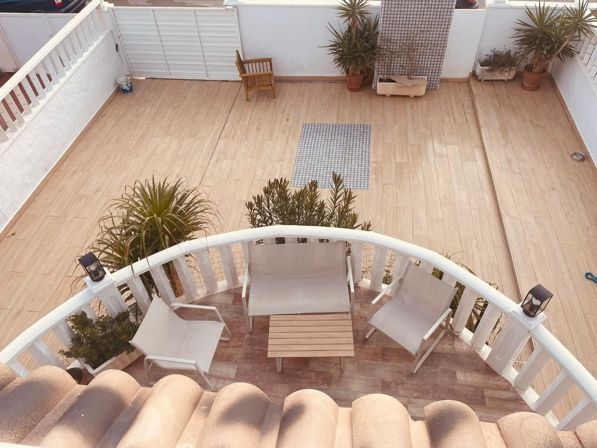 3 Bed Townhouse for sale in Lomas De Cabo Roig Costa Blanca, Alicante, Spain