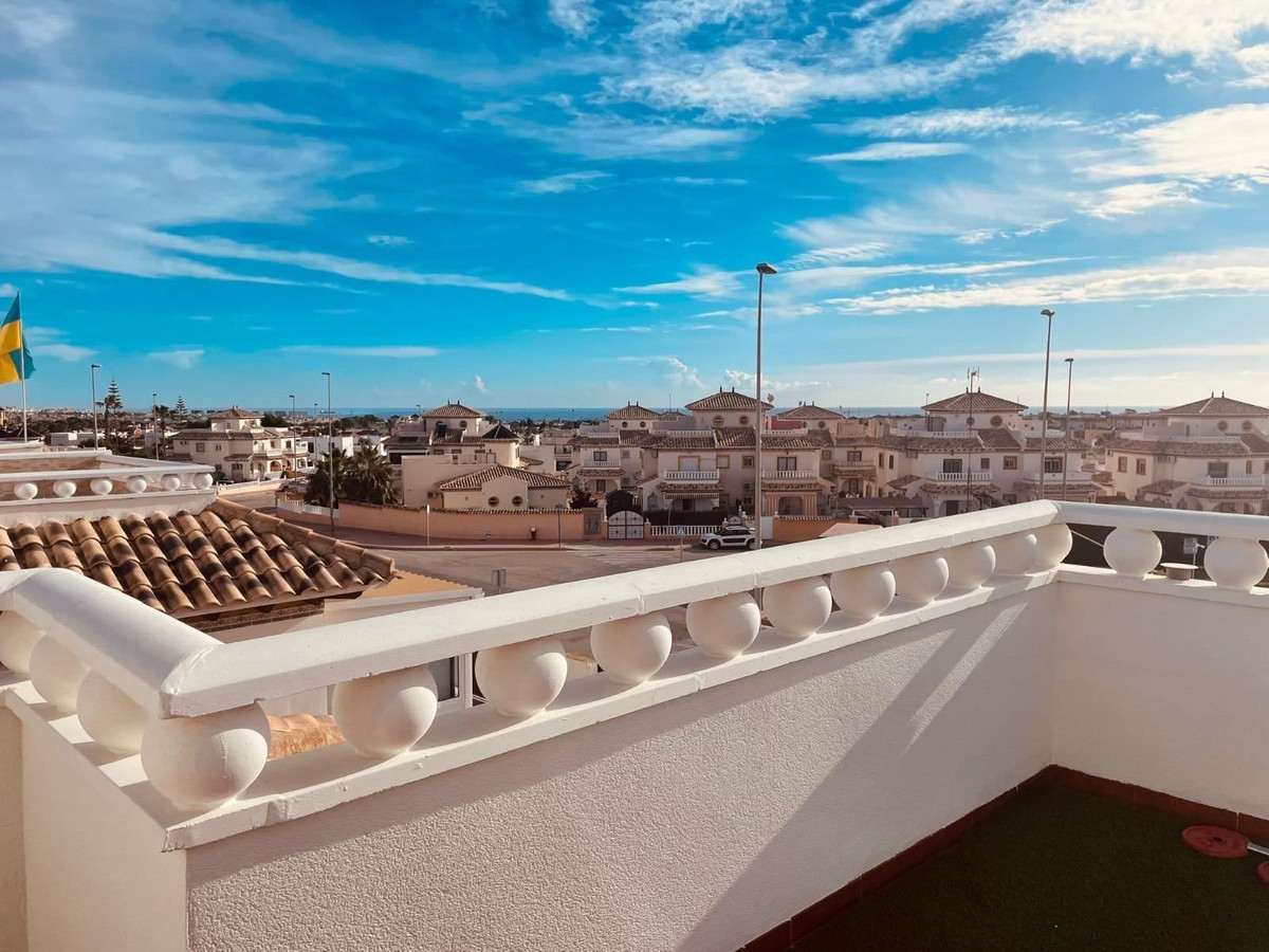 3 Bed Townhouse for sale in Lomas De Cabo Roig Costa Blanca, Alicante, Spain