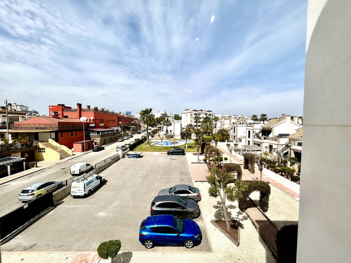 2 Bed Apartment for sale in Villamartin Costa Blanca, Alicante, Spain