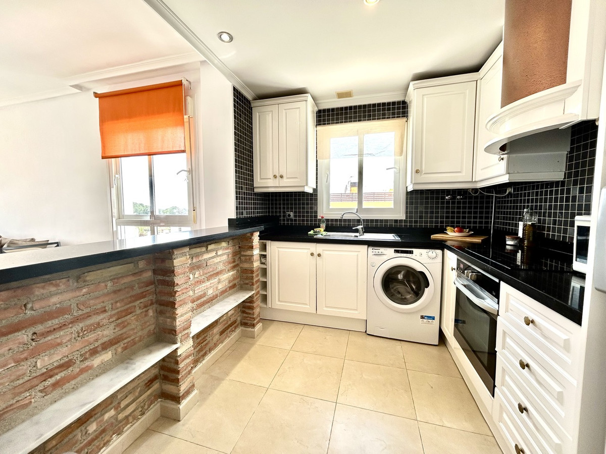 2 Bed Apartment for sale in Villamartin Costa Blanca, Alicante, Spain