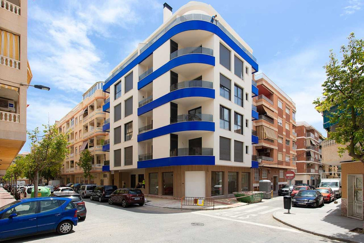 2 Bed Apartment for sale in Torrevieja Costa Blanca, Alicante, Spain