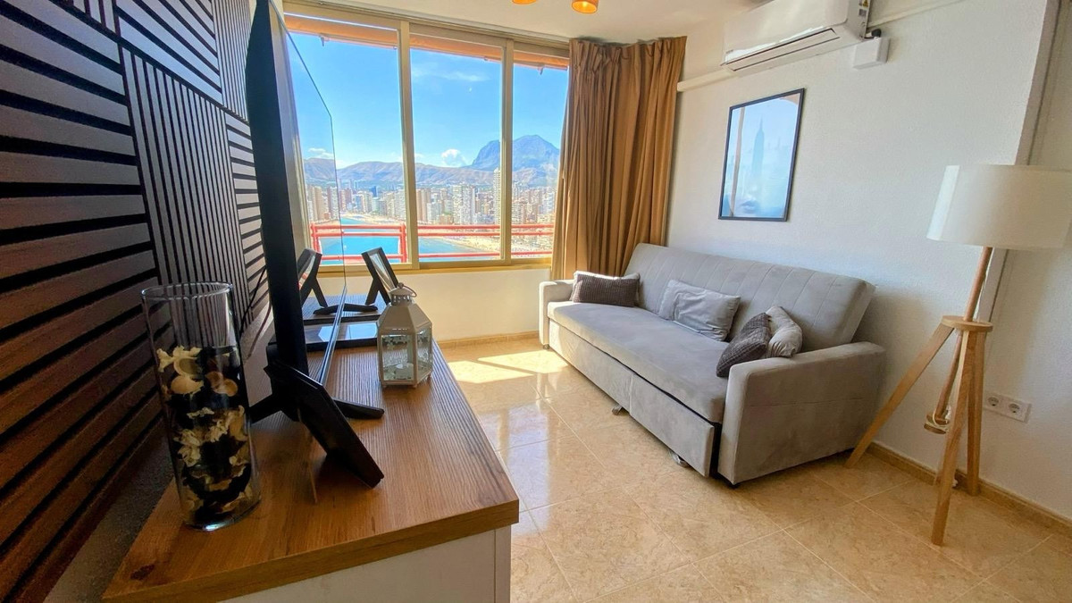 Se vende Apartamento Planta Media de 2 dormitorios en Costa Blanca, Alicante, España