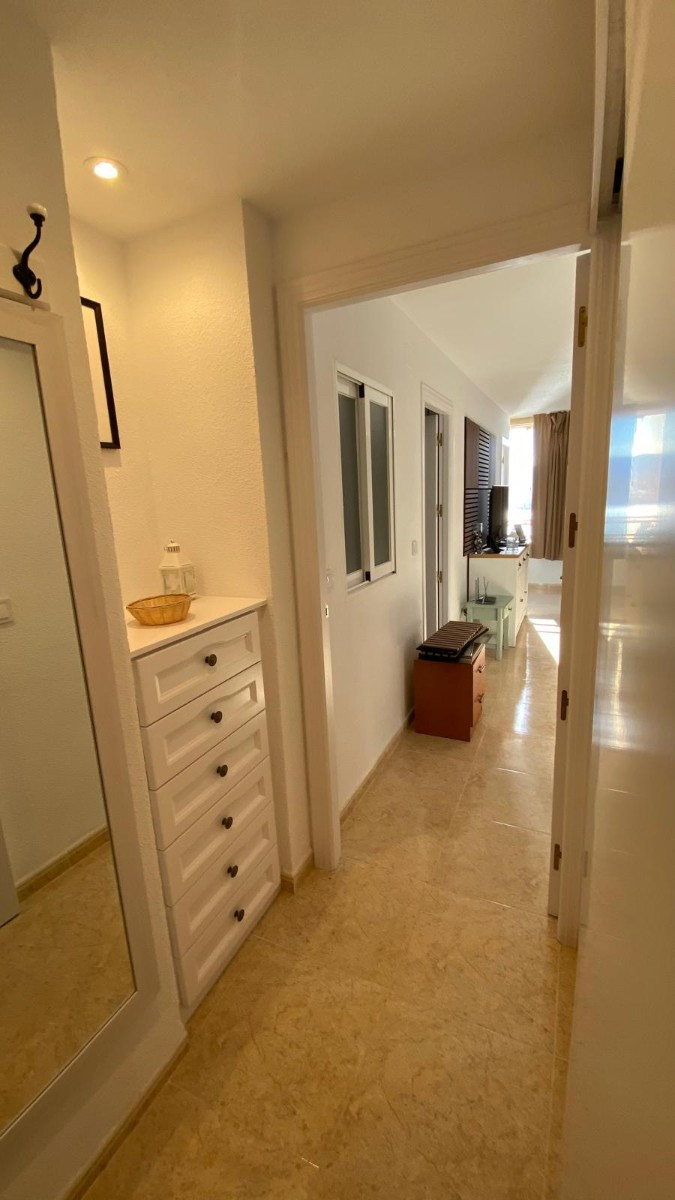 Se vende Apartamento Planta Media de 2 dormitorios en Costa Blanca, Alicante, España