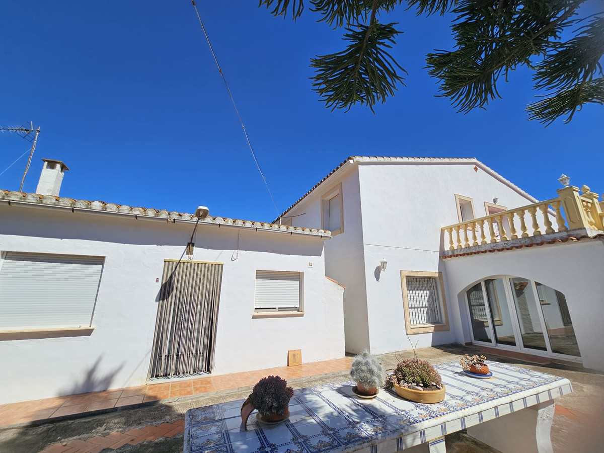 6 Bed Townhouse for sale in Denia Costa Blanca, Alicante, Spain