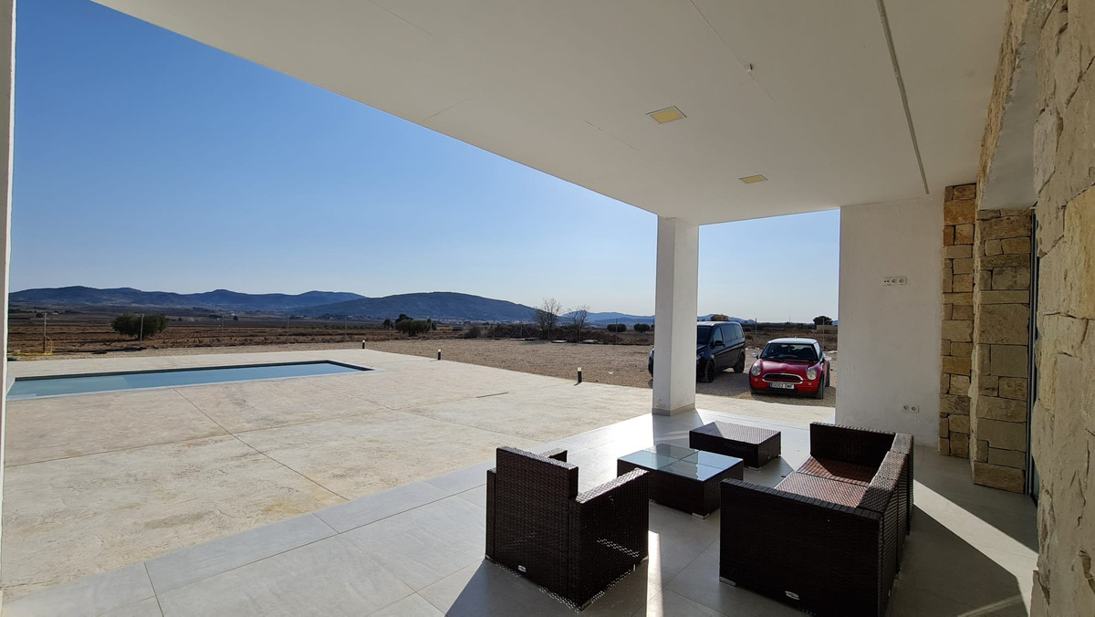 Se vende Villa - Chalet de 3 dormitorios en Costa Blanca, Alicante, España