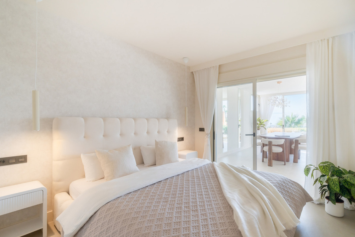 3 Bed Apartment for sale in Nueva Andalucía Costa Del Sol, Málaga, Spain