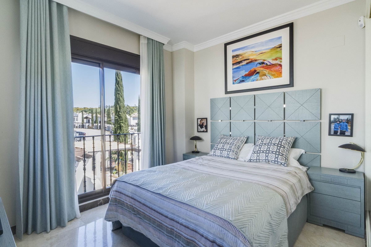 4 Bed Townhouse for sale in Estepona Costa Del Sol, Málaga, Spain